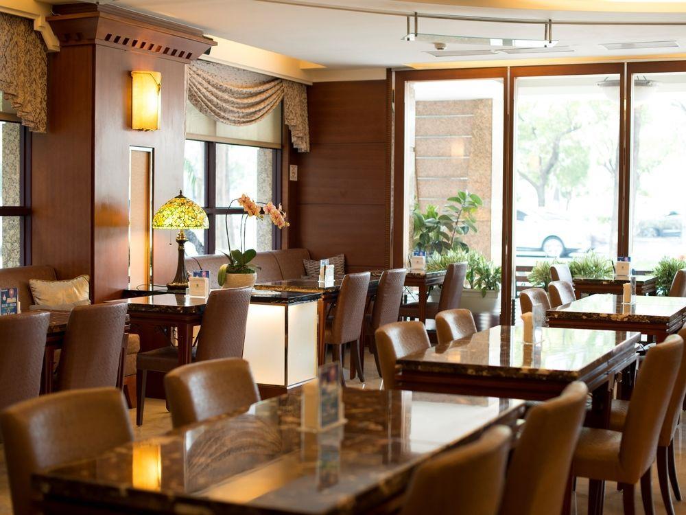 Hotel Dion Тайчжун Экстерьер фото