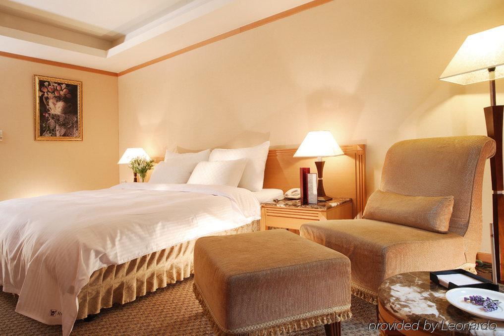 Hotel Dion Тайчжун Номер фото