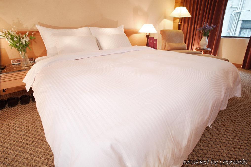 Hotel Dion Тайчжун Экстерьер фото