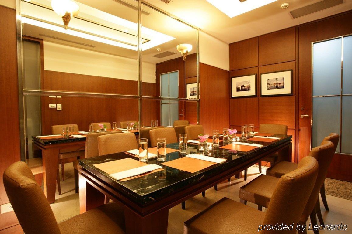 Hotel Dion Тайчжун Экстерьер фото
